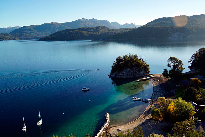 Overwhelming-patagonia-mirador-lago-nahuel-huapi 